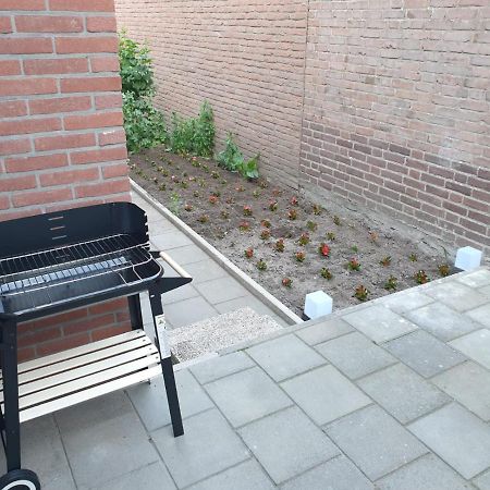 Cosy House In The Heart Of The Center! Apartment Oostburg Ngoại thất bức ảnh
