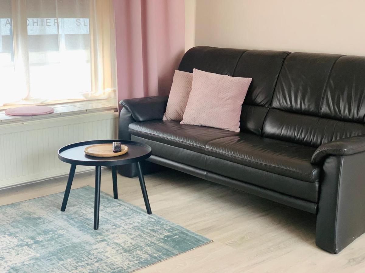 Cosy House In The Heart Of The Center! Apartment Oostburg Ngoại thất bức ảnh